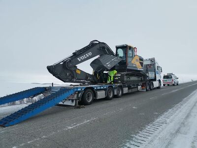 qiMz7nCKXAwHGEDNx__w400 (1)